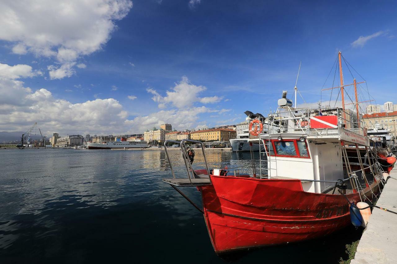 Nelly Apartment Rijeka Eksteriør bilde