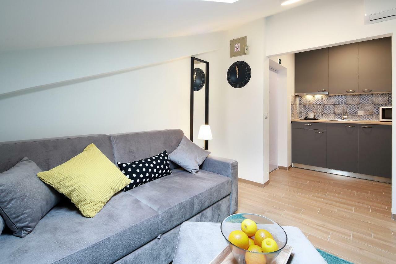Nelly Apartment Rijeka Eksteriør bilde